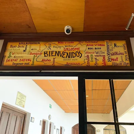 Hostal Las Puertas-2